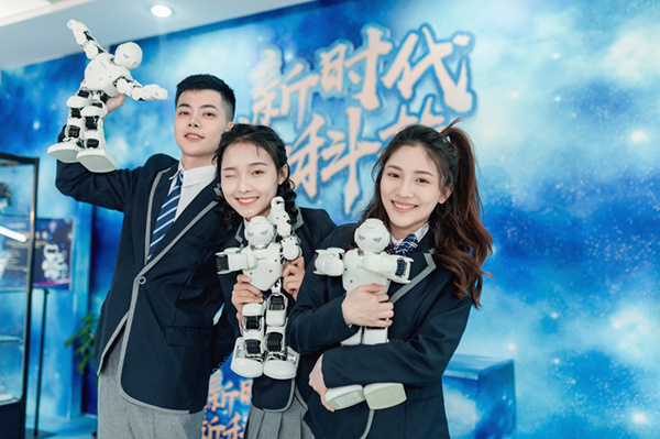 初<a href=http://njxh.cn target=_blank class=infotextkey>高中</a>毕业的学生,学习成绩不好学什么技术好? 初<a href=http://njxh.cn target=_blank class=infotextkey>高中</a>毕业的学生,学习成绩不好学什么技术好?