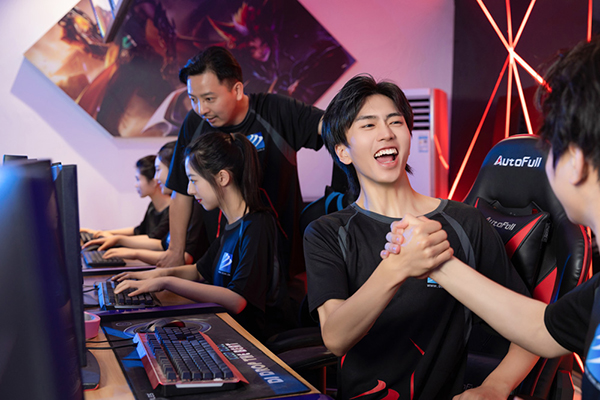 孩子爱玩游戏学什么<a href=http://njxh.cn target=_blank class=infotextkey>专业</a>比较好 孩子爱玩游戏学什么<a href=http://njxh.cn target=_blank class=infotextkey>专业</a>比较好